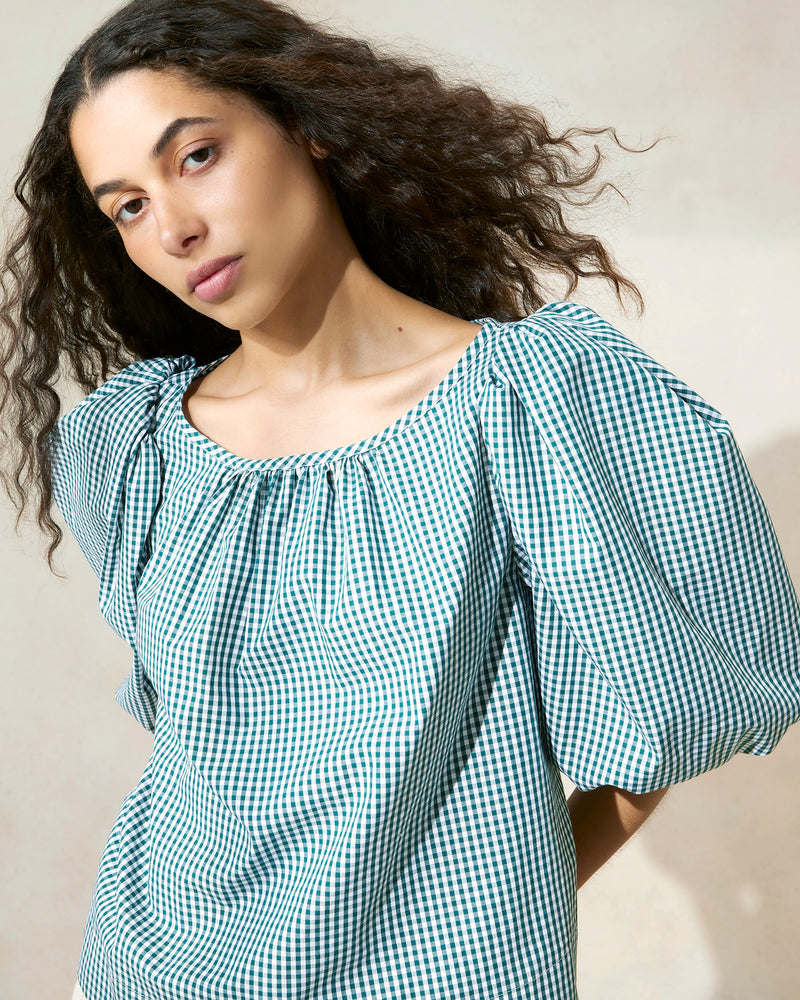 Color: Mini Green Gingham