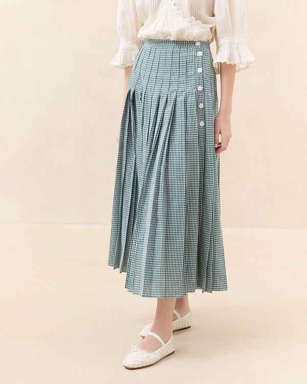 Color: Mini Green Gingham