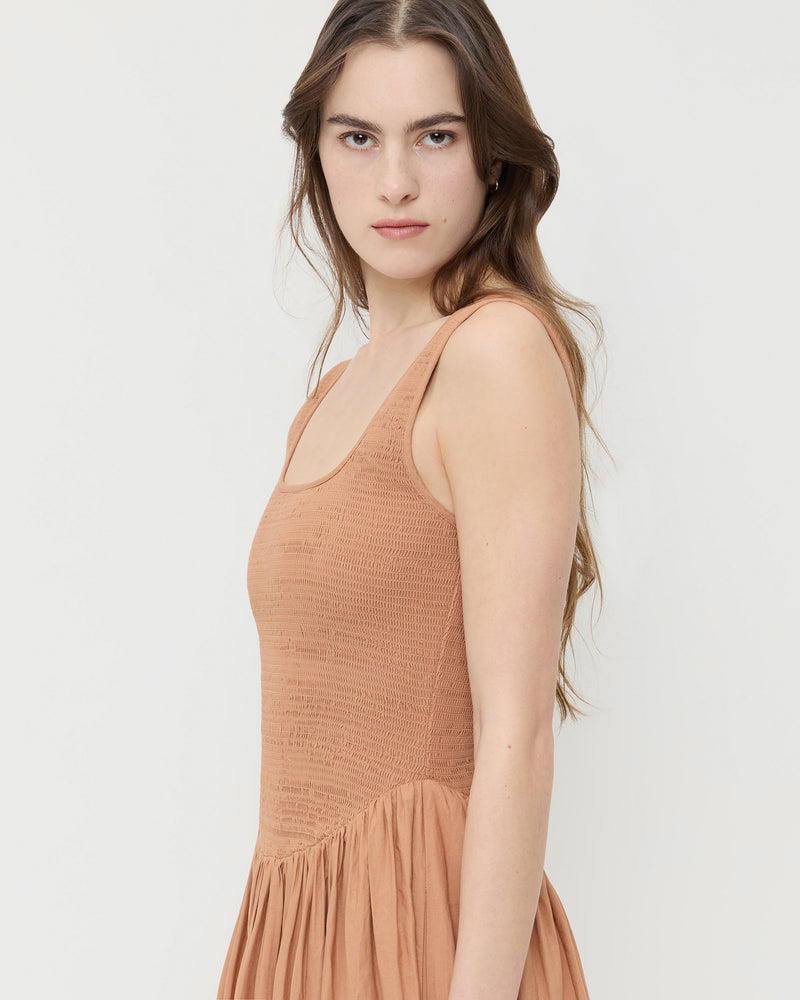 Estelle Dress in light brown cotton.