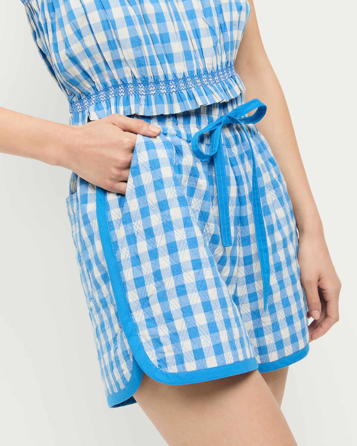 Color: Blue/Cream Gingham