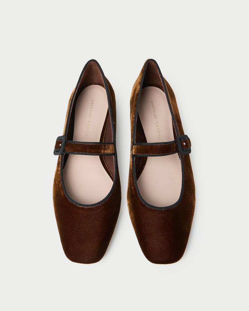 Color: Dark Brown