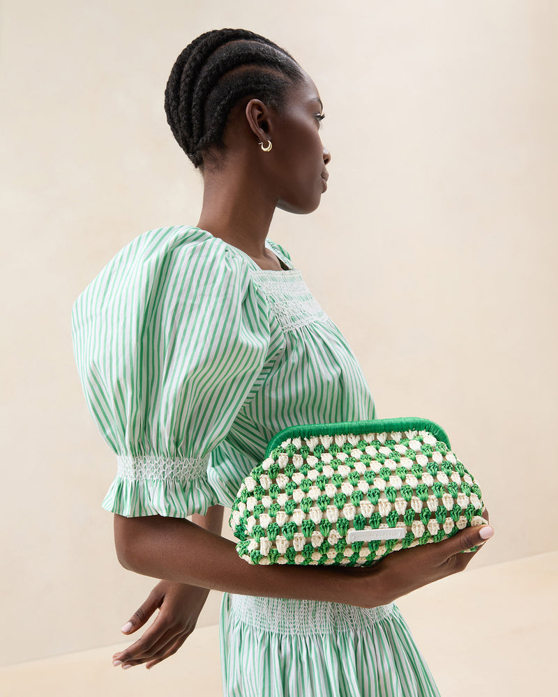 Color: Green/Cream