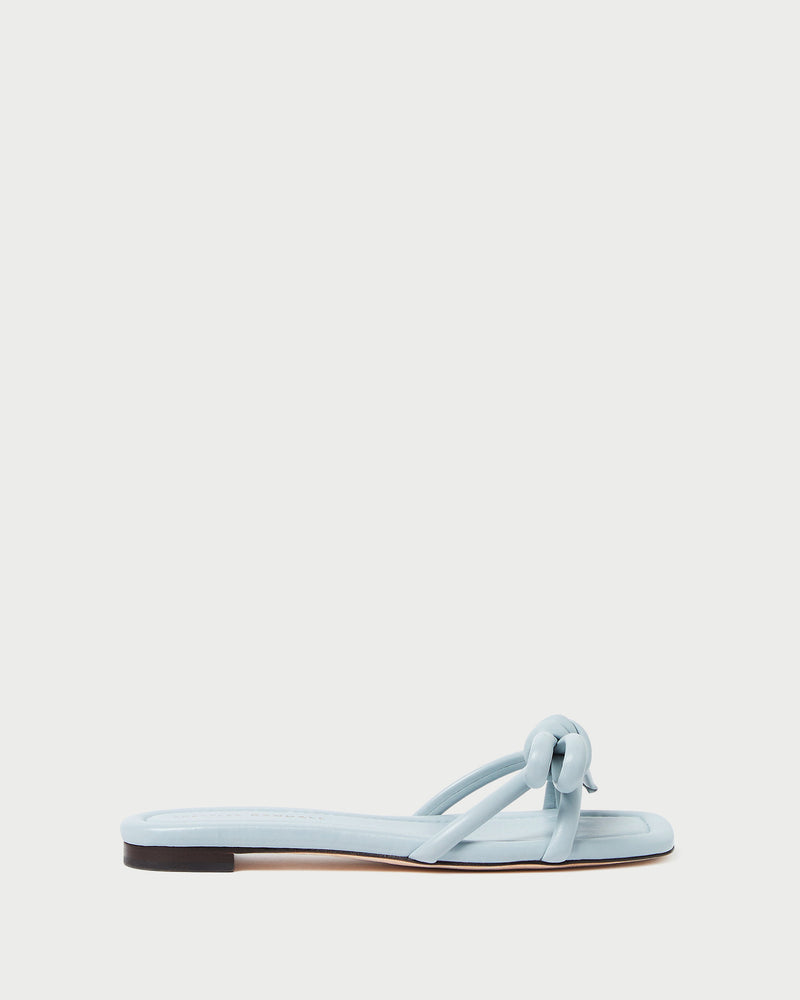 Color: Blue