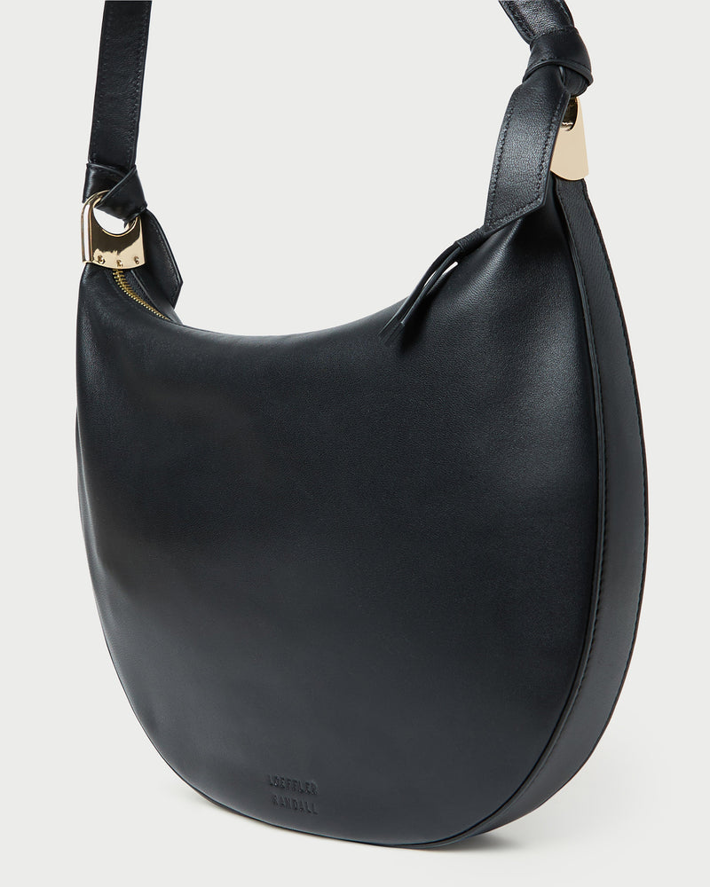 Color: Black/Gold