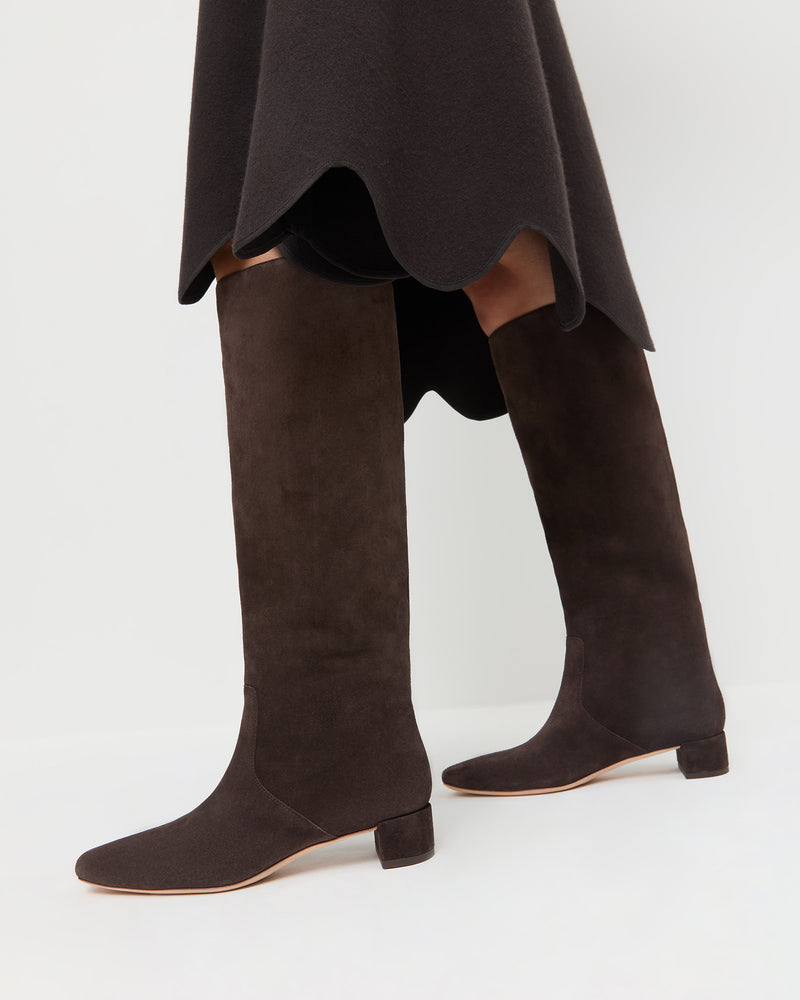 Indy Brown Suede Tall Boot in brown suede and Linnea Skirt in brown wool.