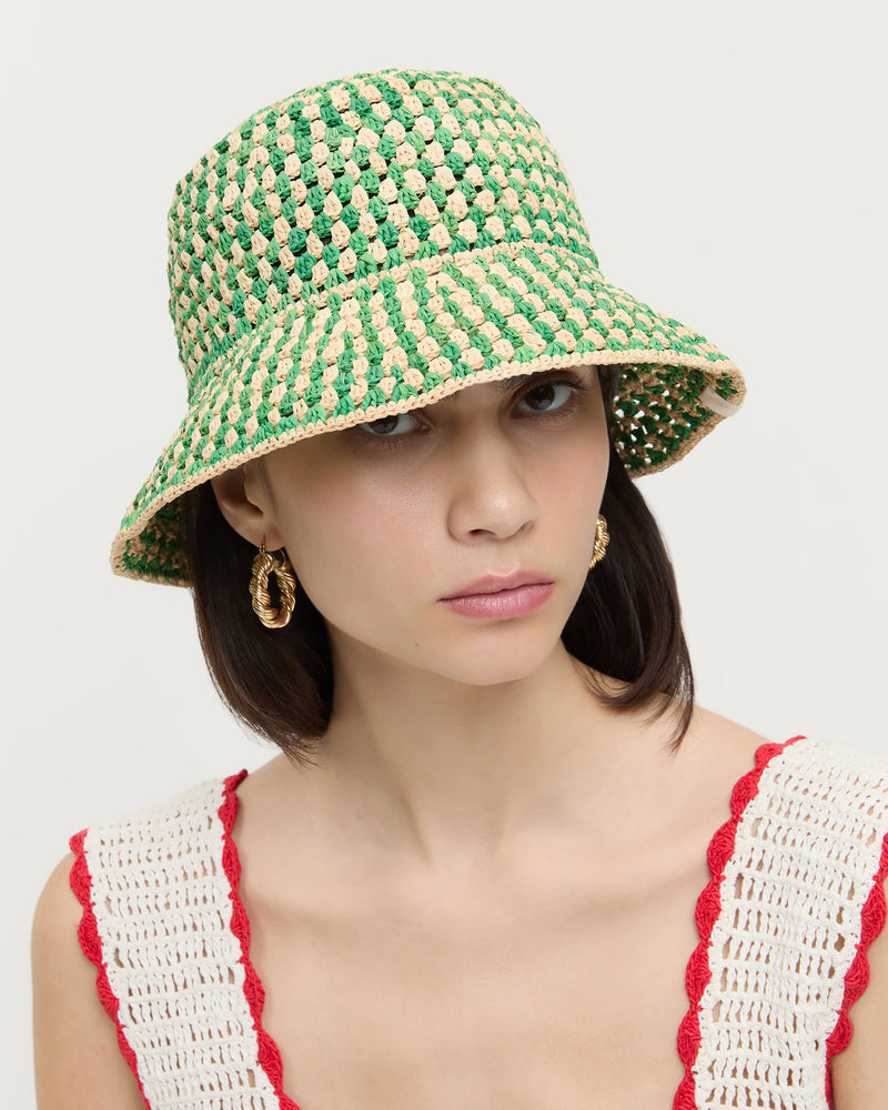 Color: Natural/Green
