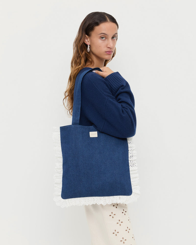 Color: Denim/Cream