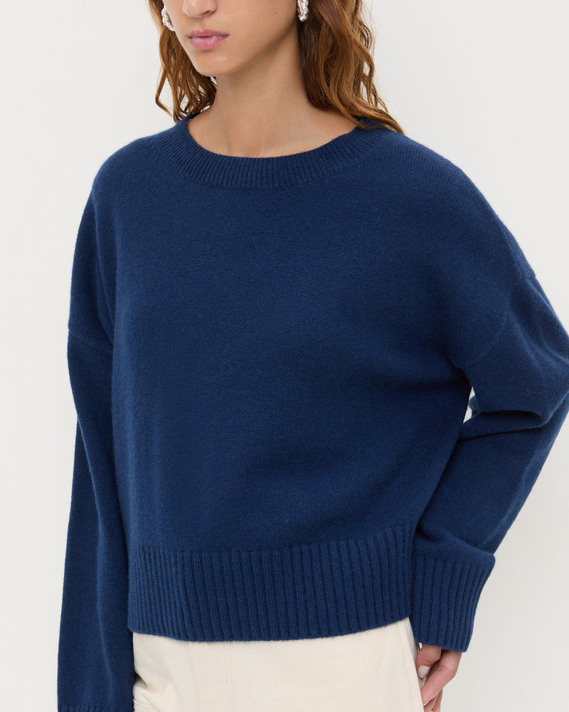 Color: Navy