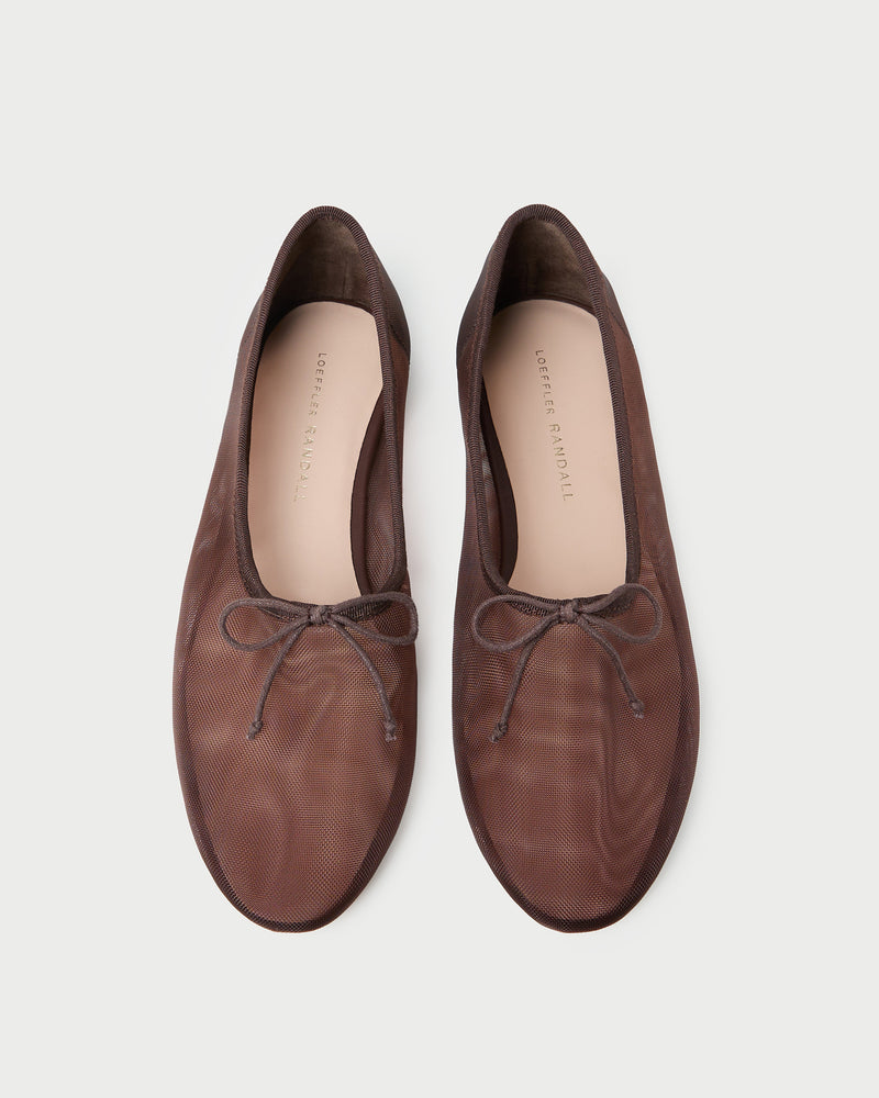 Color: Chocolate