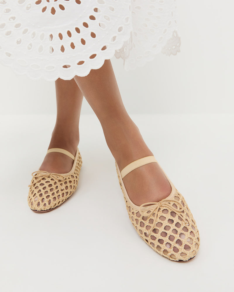 Leonie Natural Crochet Ballet Flat in natural crochet raffia.