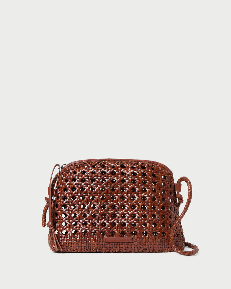 Color: Saddle