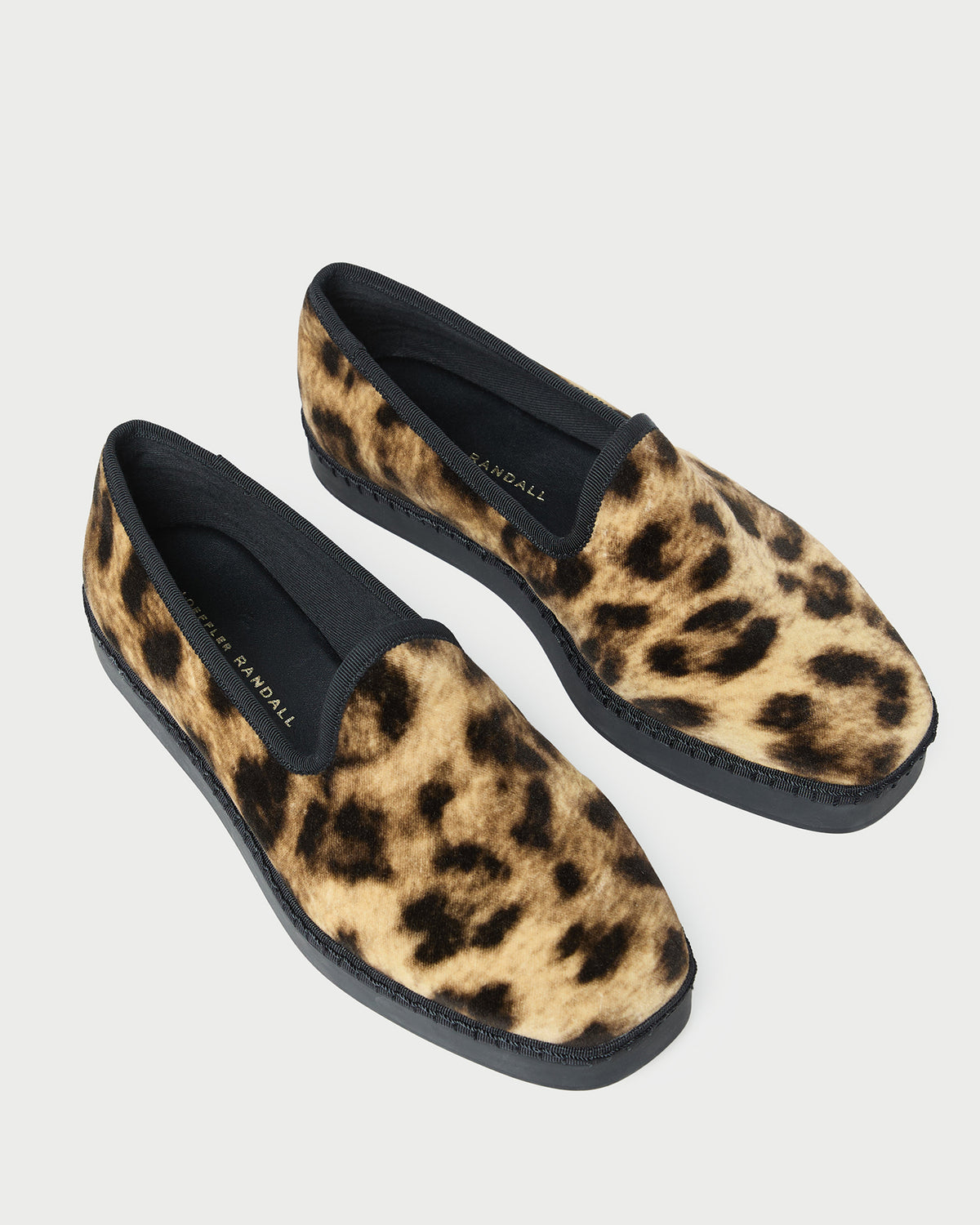 Color: Leopard