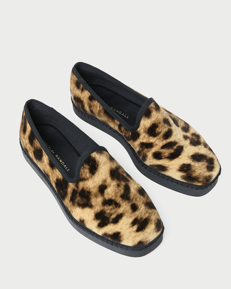 Color: Leopard