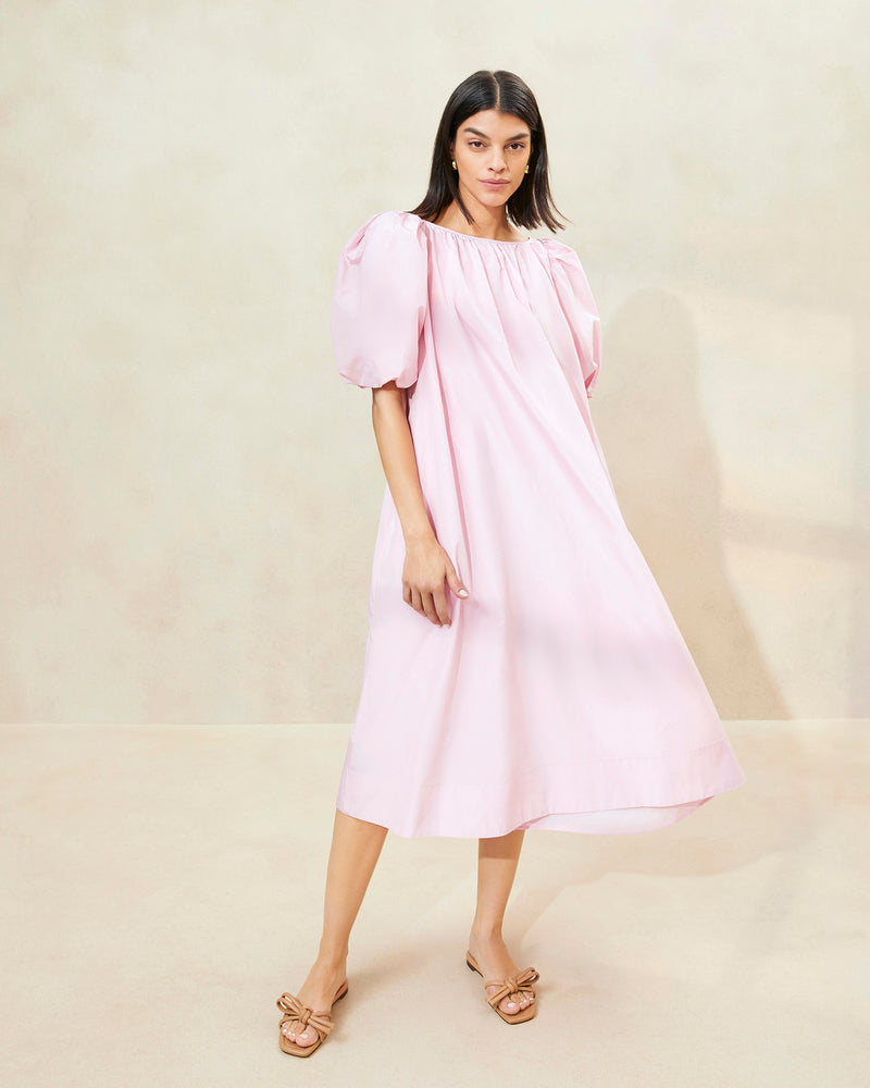 Color: Soft Pink