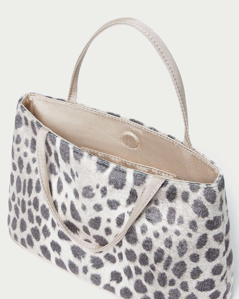 Color: Leopard