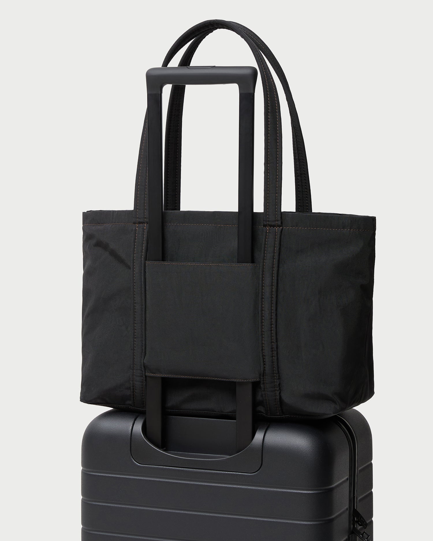 everyone petit tote BLACK 新品未使用 Mira Black Everyday Tote | Totes | Handbags