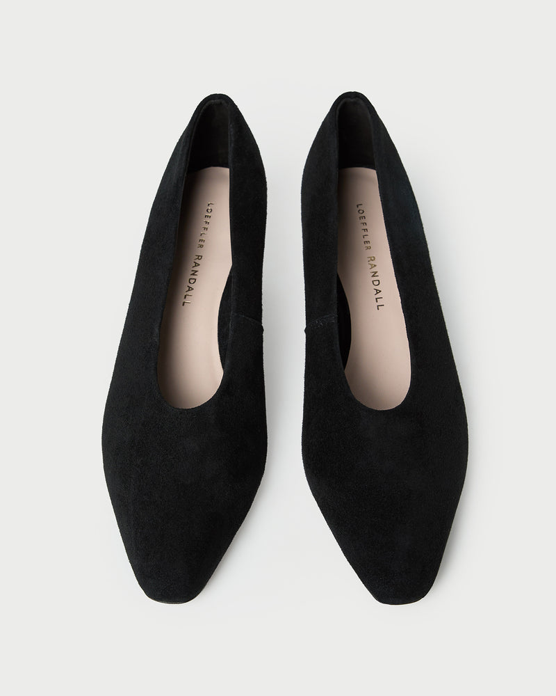 Neive Black Suede Low Pump in black suede.