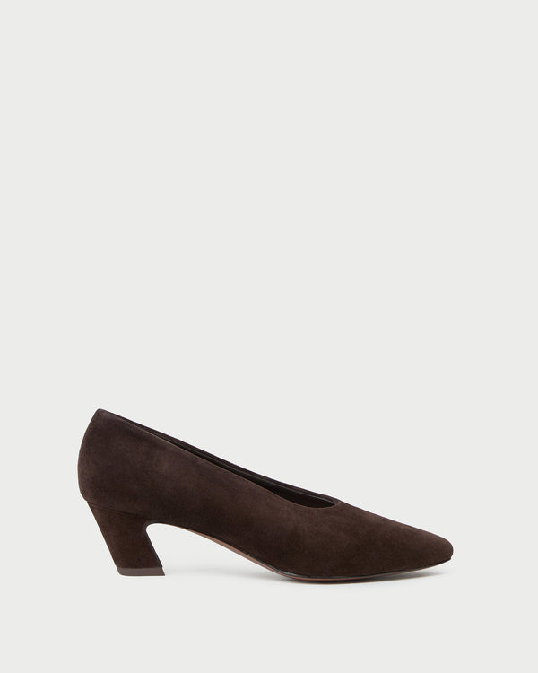 Neive Brown Suede Low Pump in brown suede.