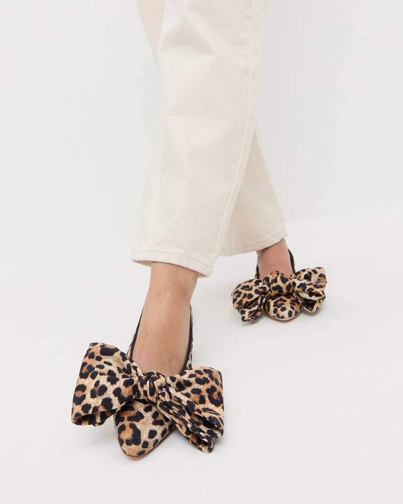 Noa Leopard Jersey Bow Flat in leopard jersey material and Winona Denim Barrel Pant in natural.