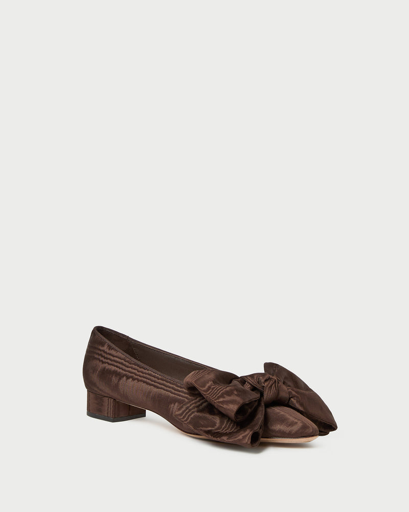 Noa Mocha Moiré Bow Flat in mocha moiré.