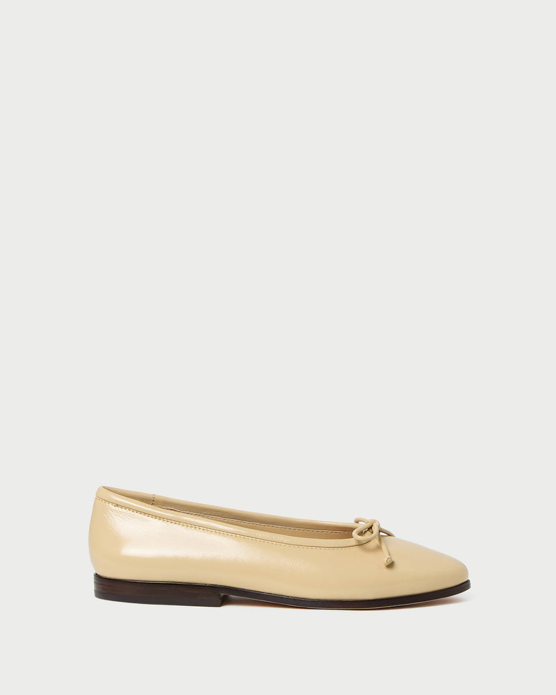 Noelle Bisque Ballet Flat in patent leather.