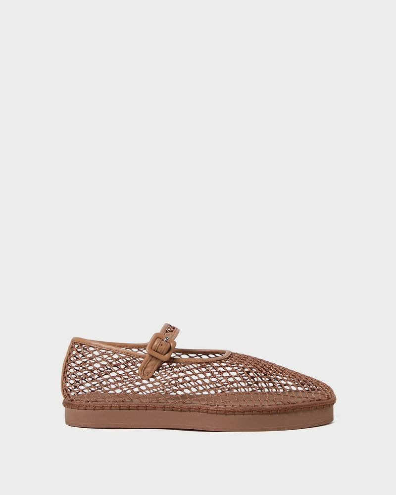 Color: Brown