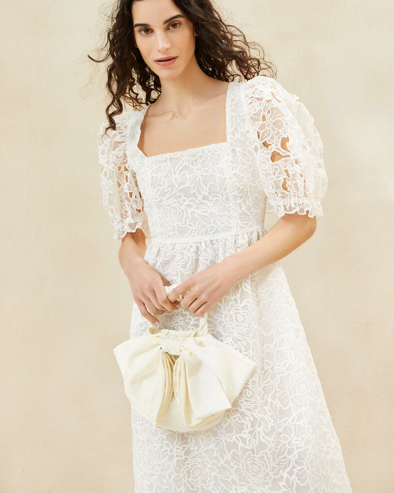 Color: Cream