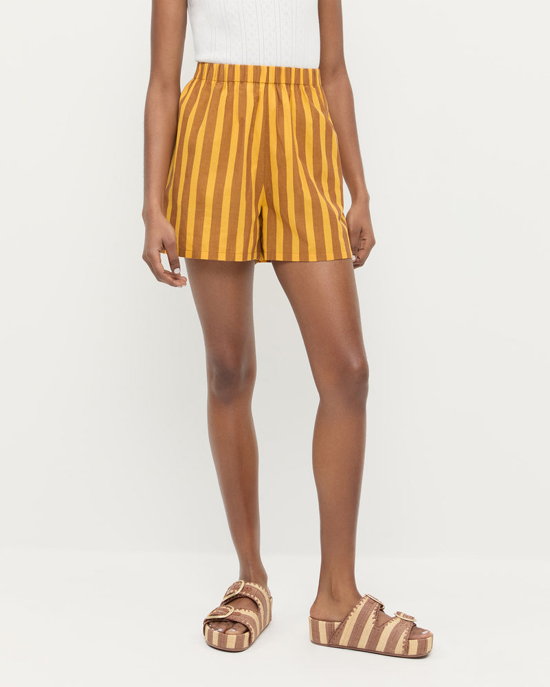Color: Brown/Butter