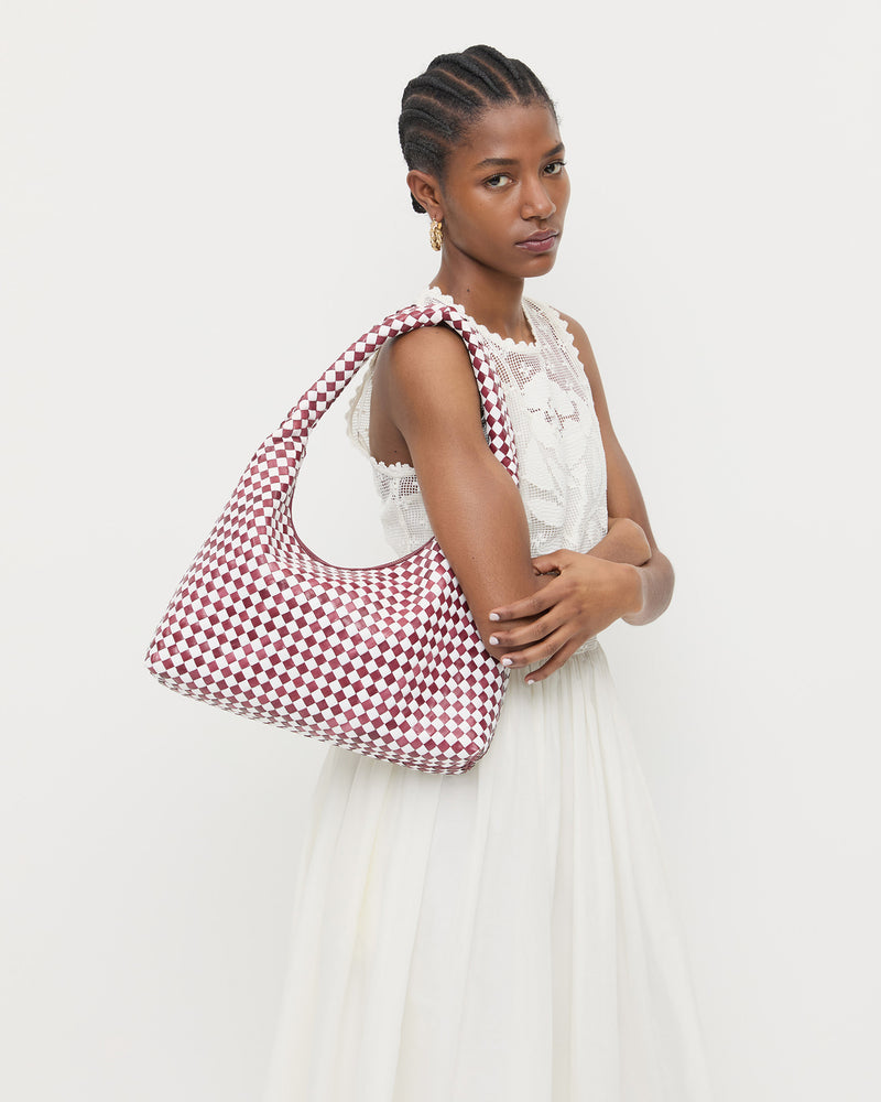 Color: Maroon/White