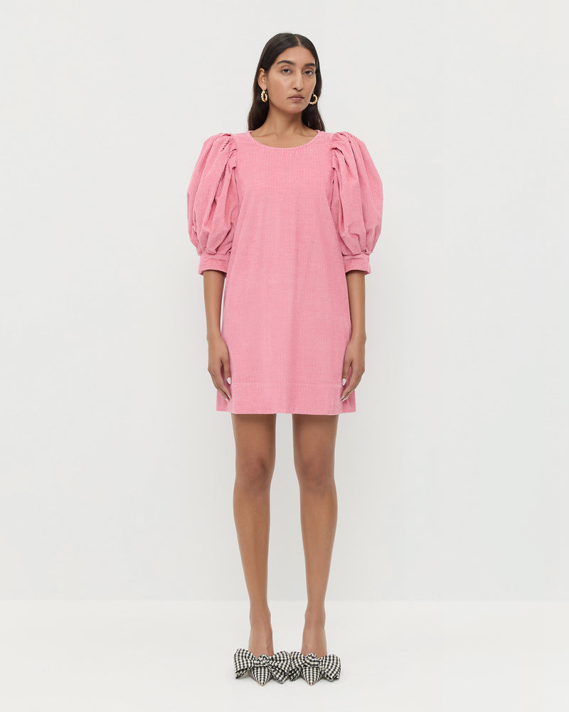 Color: Pink