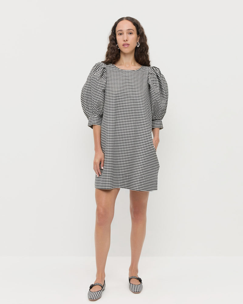 Color: Black/White Gingham