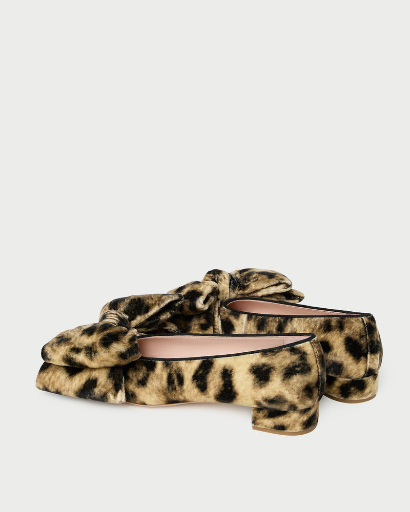 Noa Leopard Velvet Bow Flat