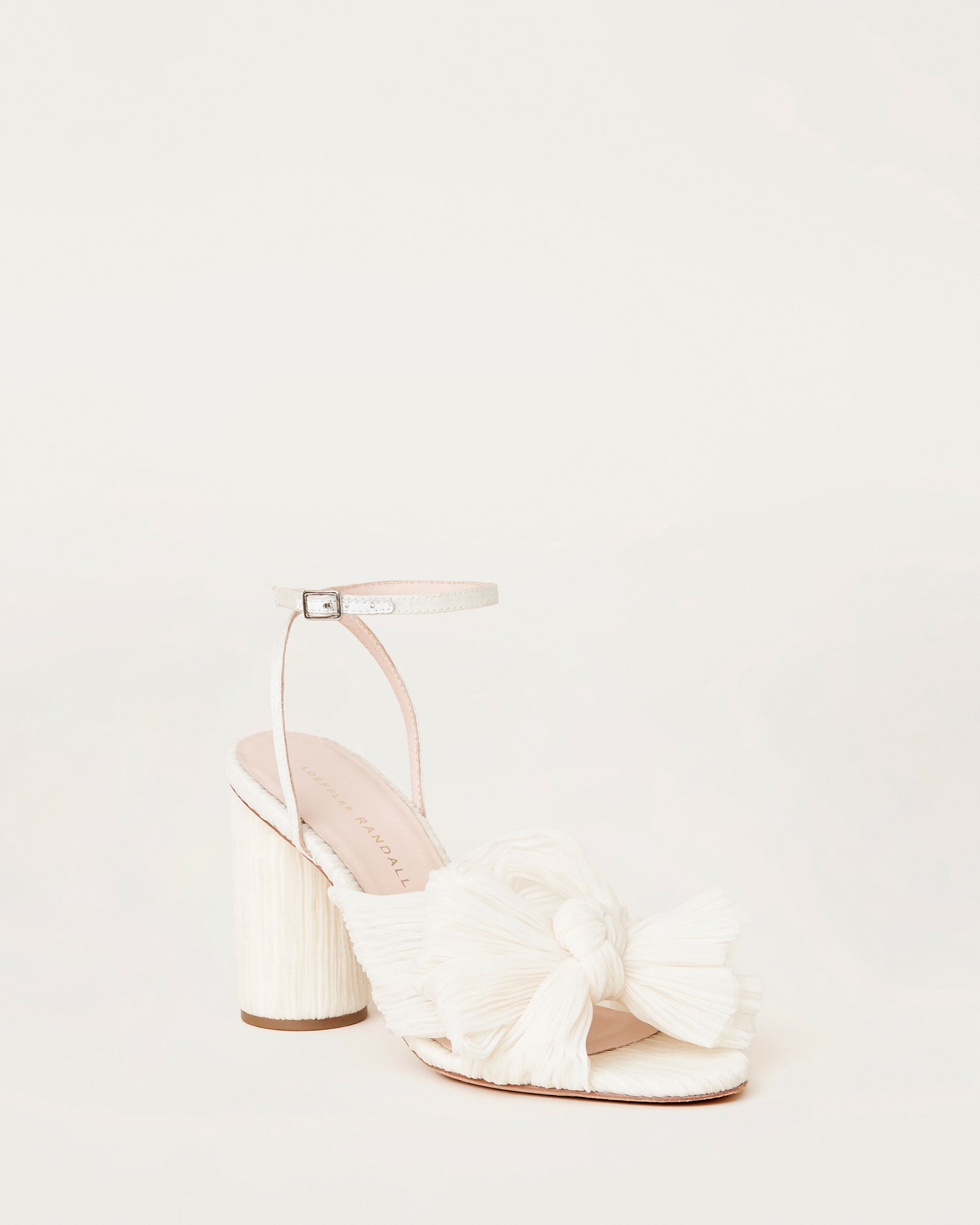 2.5 Inch White Flared Heels, Women's Fashion, Footwear, Heels on Carousell