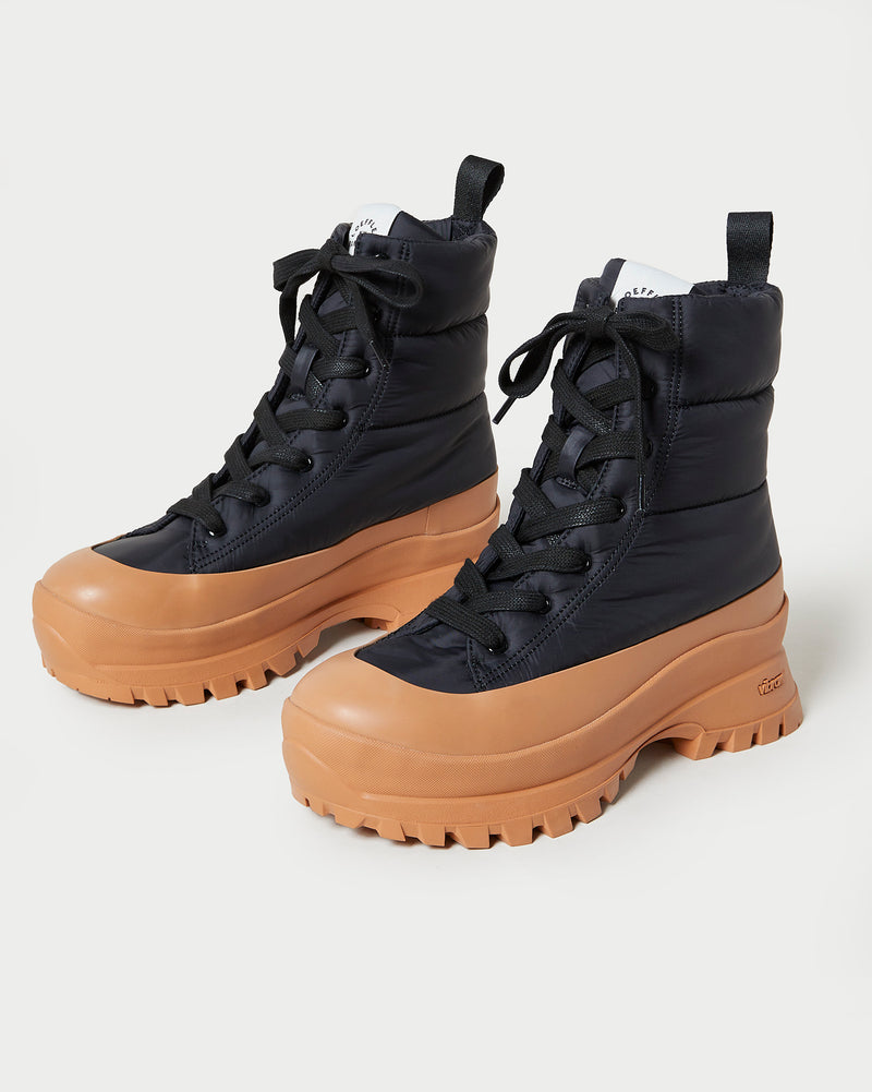 Color: Black/Terracotta