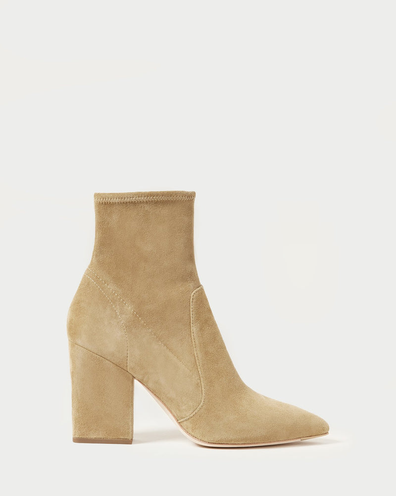 Color: Bisque
