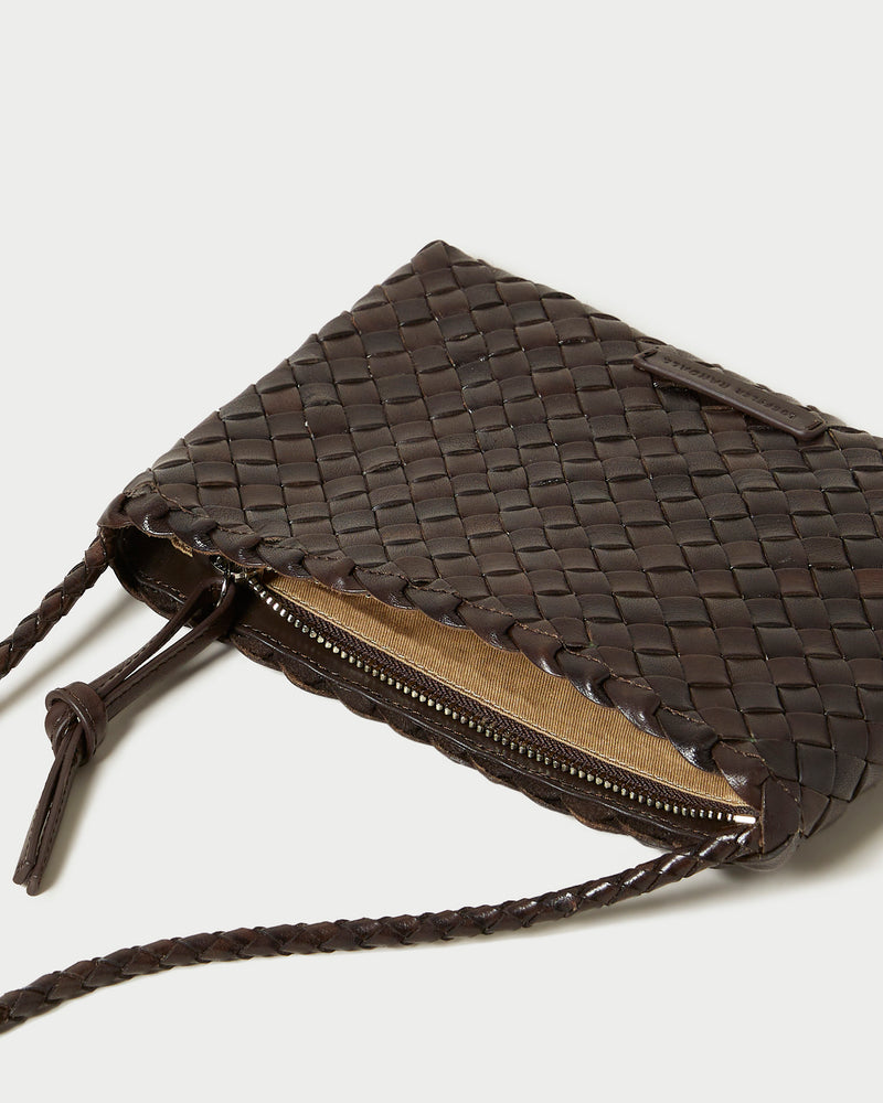 Color: Chocolate
