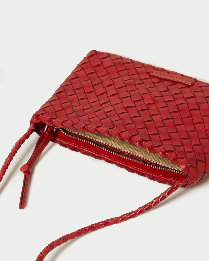 Color: Red