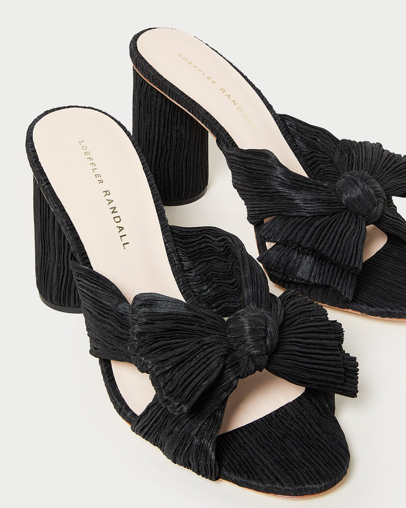 Color: Black