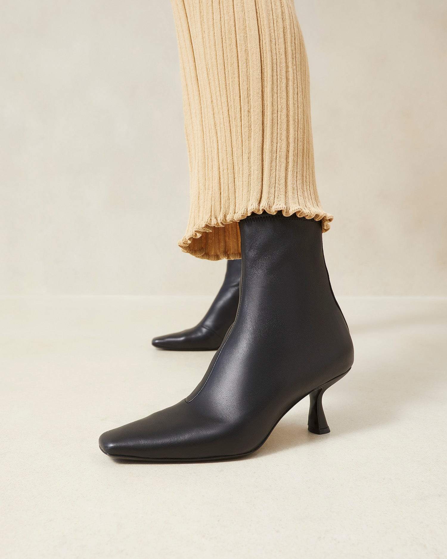 Giaro TALIA BLACK SNAKE ANKLE BOOTS - Giaro High Heels | Official store -  All Vegan High Heels